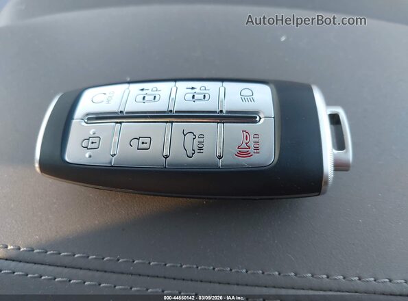 KMUHCESC5NU077698 2022 GENESIS GV80 Gray Առջևի վահանակի տեսք