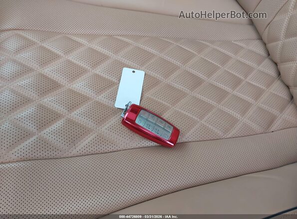 KMUHCESC8NU094429 2022 GENESIS GV80 White Вид панелі приладів