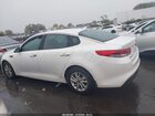 2017 Kia Optima Lx Белый vin: KNAGT4L3XH5141852