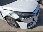 2017 Kia Cadenza Premium White vin: KNALC4J12H5090427