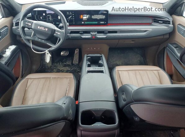 KNDAEFS5XT6069636 2026 KIA EV9 White Vista del salpicadero