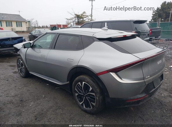 KNDC3DLC3R5615157 2024 KIA EV6 Gray Trasero izquierdo
