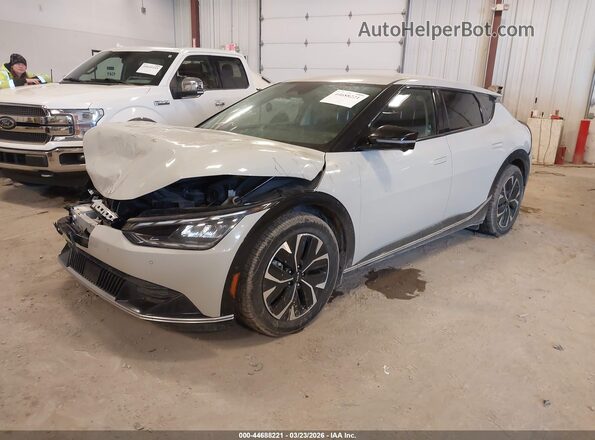 2023 KIA EV6 WIND