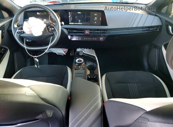KNDC4DLCXP5115989 2023 KIA EV6 Gray Widok deski rozdzielczej