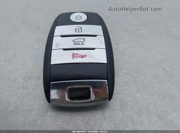 KNDCB3LC1H5045980 2017 KIA NIRO Синий Вид панели приборов