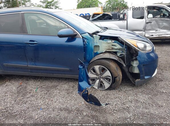 KNDCB3LC1H5045980 2017 KIA NIRO Синий Вид задней части салона