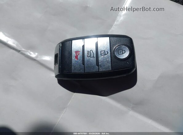 KNDCB3LC3K5301432 2019 KIA NIRO Синий Вид панели приборов