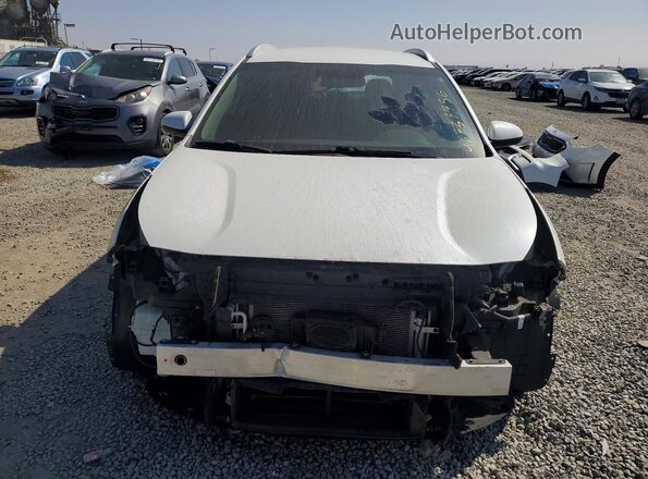 KNDCB3LC4J5158179 2018 KIA NIRO Белый Вид спереди