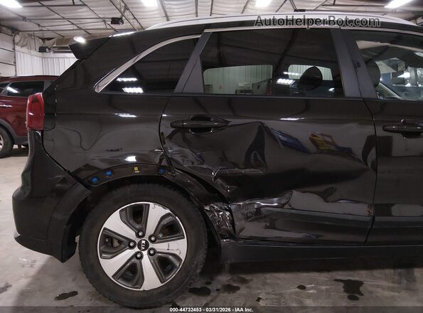 KNDCC3LC4H5068781 2017 KIA NIRO Коричневый Вид спереди