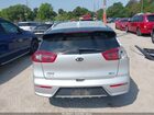 2018 Kia Niro Ex Silver vin: KNDCC3LC8J5124369