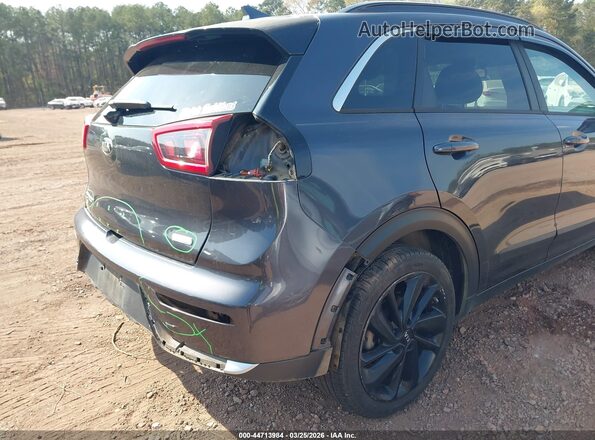 KNDCC3LCXJ5135552 2018 KIA NIRO Серый 