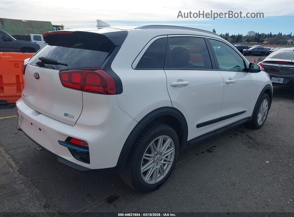 KNDCC3LG3L5041003 2020 KIA NIRO EV Белый Задняя правая четверть