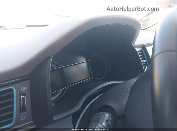 KNDCD3LD5K5290548 2019 KIA NIRO PLUG-IN HYBRID White Սալոնի 360 աստիճան տեսք