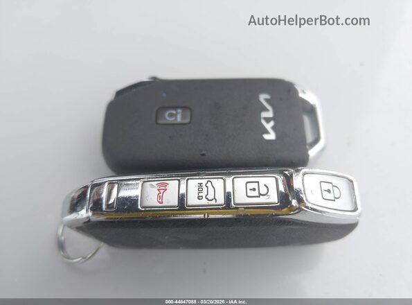 KNDCD3LDXN5547580 2022 KIA NIRO PLUG-IN HYBRID Blue Vista del salpicadero