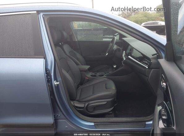 KNDCD3LDXN5547580 2022 KIA NIRO PLUG-IN HYBRID Blue Vista interior delantera