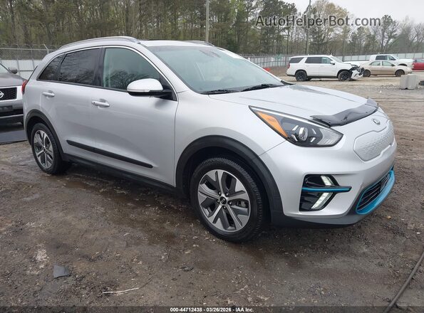 KNDCE3LG0L5037582 2020 KIA NIRO EV Silver Przód prawy
