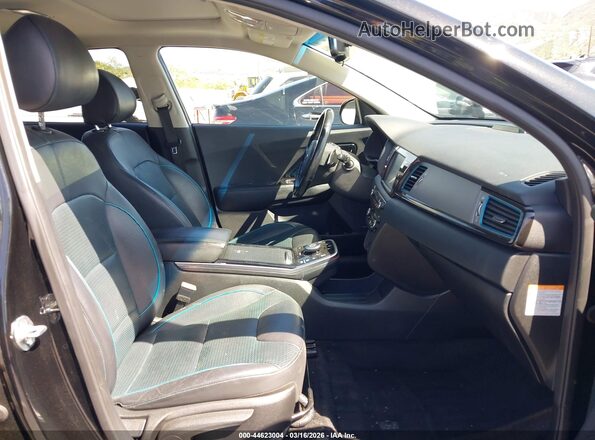 KNDCE3LG2K5025951 2019 KIA NIRO EV Черный Вид салона спереди