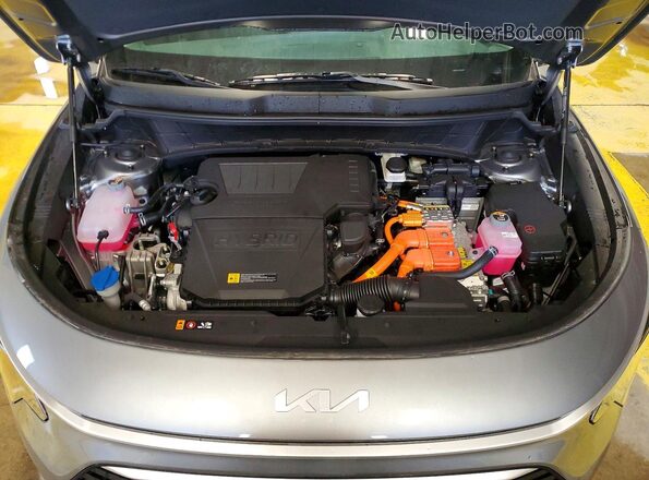 KNDCP3LE0T5324669 2026 KIA NIRO Gray Vista del compartimento del motor