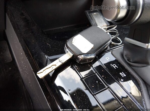 KNDCP3LE2S5263050 2025 KIA NIRO Черный Вид панели приборов