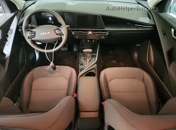 KNDCP3LE3T5316145 2026 KIA NIRO Black Առջևի վահանակի տեսք