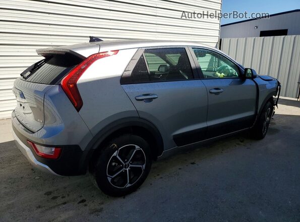KNDCP3LE8T5344491 2026 KIA NIRO Gray Rear right