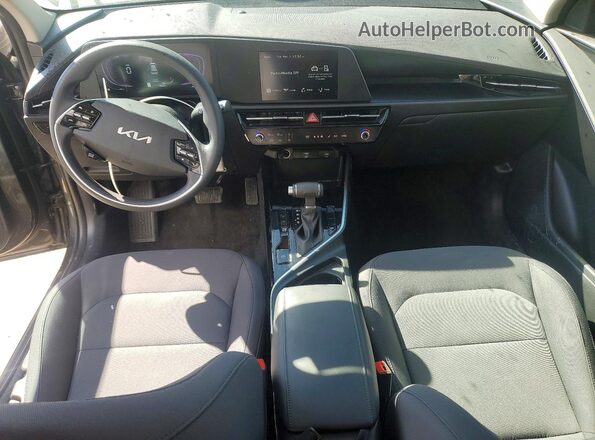 KNDCP3LE9T5327652 2026 KIA NIRO Gray Dashboard view