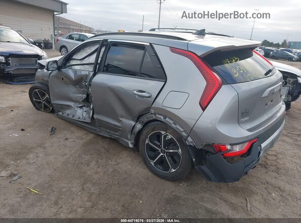 KNDCR3LE0P5036358 2023 KIA NIRO Серебряный Задняя левая четверть