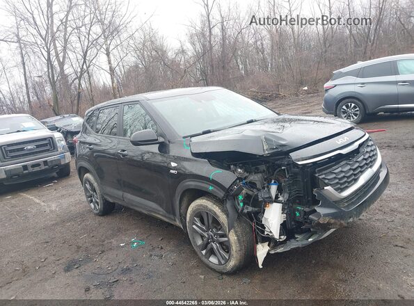 KNDEPCAA3P7375229 2023 KIA SELTOS Черный Передняя правая четверть