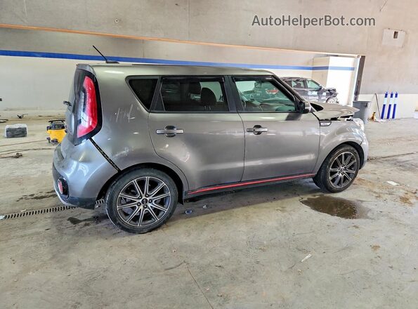 KNDJX3AA3K7647480 2019 KIA SOUL Gray Tył prawy