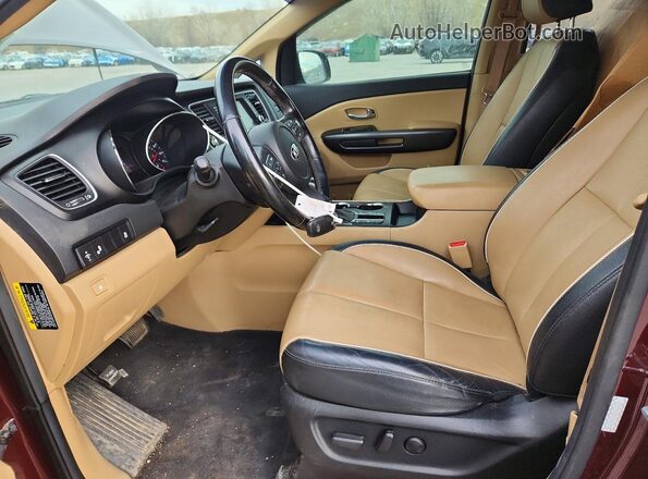 KNDMB5C10K6532765 2019 KIA SEDONA Бордовый Вид салона спереди