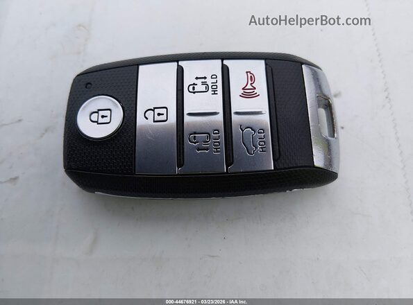 KNDMB5C13L6580553 2020 KIA SEDONA White Dashboard view