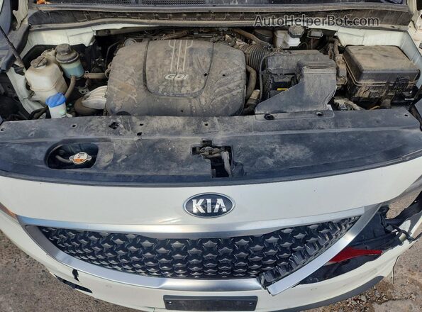 KNDMB5C15H6339181 2017 KIA SEDONA White Vista del compartimento del motor