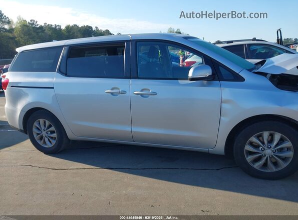KNDMB5C15M6667680 2021 KIA SEDONA Silver Вид задньої частини салону