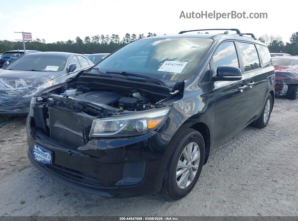 KNDMB5C16J6379792 2018 KIA SEDONA Черный Передняя левая четверть