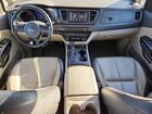 2017 Kia Sedona Lx Серый vin: KNDMB5C19H6314865