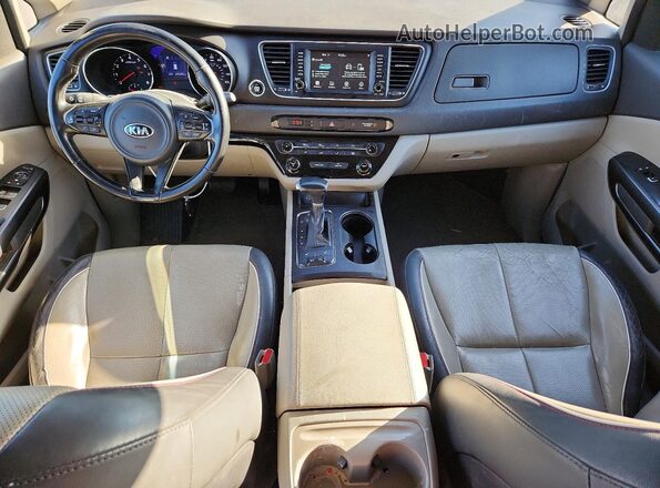 KNDMB5C19H6314865 2017 KIA SEDONA Серый Вид щитка приборов