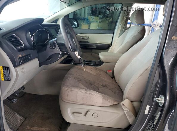 KNDMB5C1XK6540095 2019 KIA SEDONA Charcoal Вид салону спереду