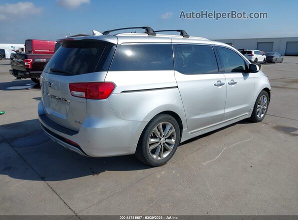 KNDME5C12H6273048 2017 KIA SEDONA Серебряный Задняя правая четверть