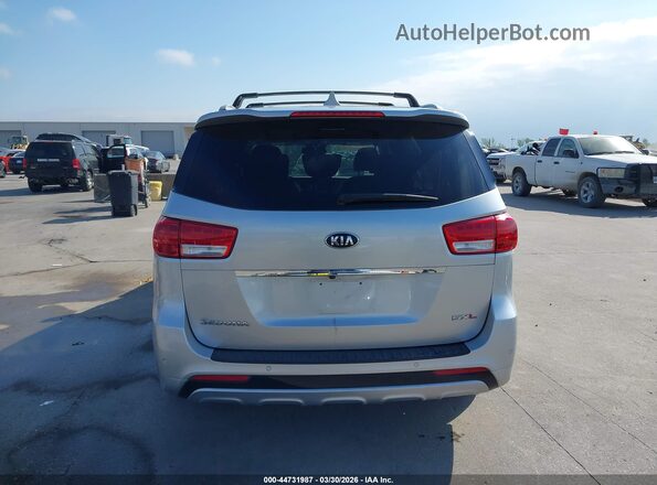 KNDME5C12H6273048 2017 KIA SEDONA Серебряный 