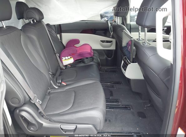 KNDNE5H36P6289721 2023 KIA CARNIVAL MPV Бордовый Вид наклейки с VIN-кодом