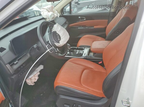 KNDNE5H3XR6350202 2024 KIA CARNIVAL Белый Вид салона спереди