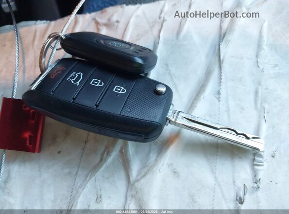 KNDP63AC1L7685550 2020 KIA SPORTAGE Серый Вид панели приборов