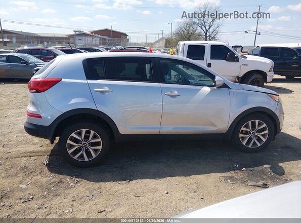 KNDPBCAC2G7853472 2016 KIA SPORTAGE Серый Вид задней части салона