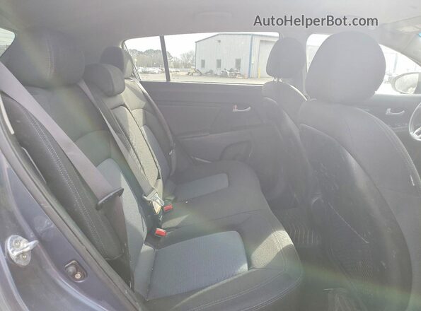 KNDPBCAC5G7838089 2016 KIA SPORTAGE Синий Вид задней части салона