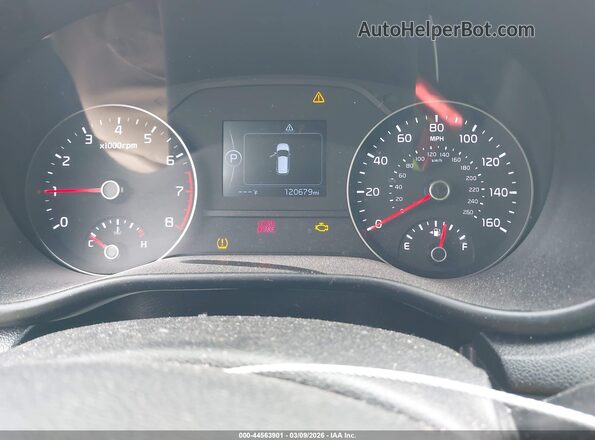 KNDPM3AC0H7135253 2017 KIA SPORTAGE Red Widok tylnych siedzeń