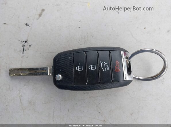 KNDPM3AC4J7422844 2018 KIA SPORTAGE Синий Вид панели приборов