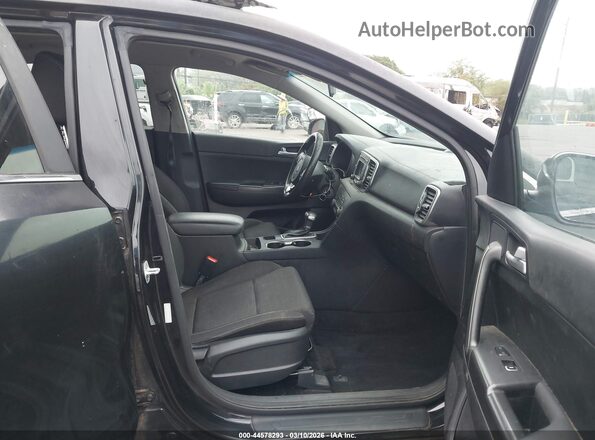 KNDPM3AC4J7422844 2018 KIA SPORTAGE Синий Вид салона спереди