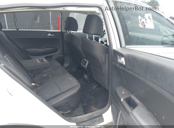 KNDPM3AC4J7470764 2018 KIA SPORTAGE Белый Вид наклейки с VIN-кодом