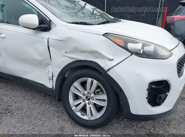 KNDPM3AC4J7470764 2018 KIA SPORTAGE Белый Вид спереди