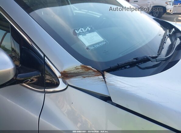 KNDPM3AC4N7961888 2022 KIA SPORTAGE Серебряный Вид спереди